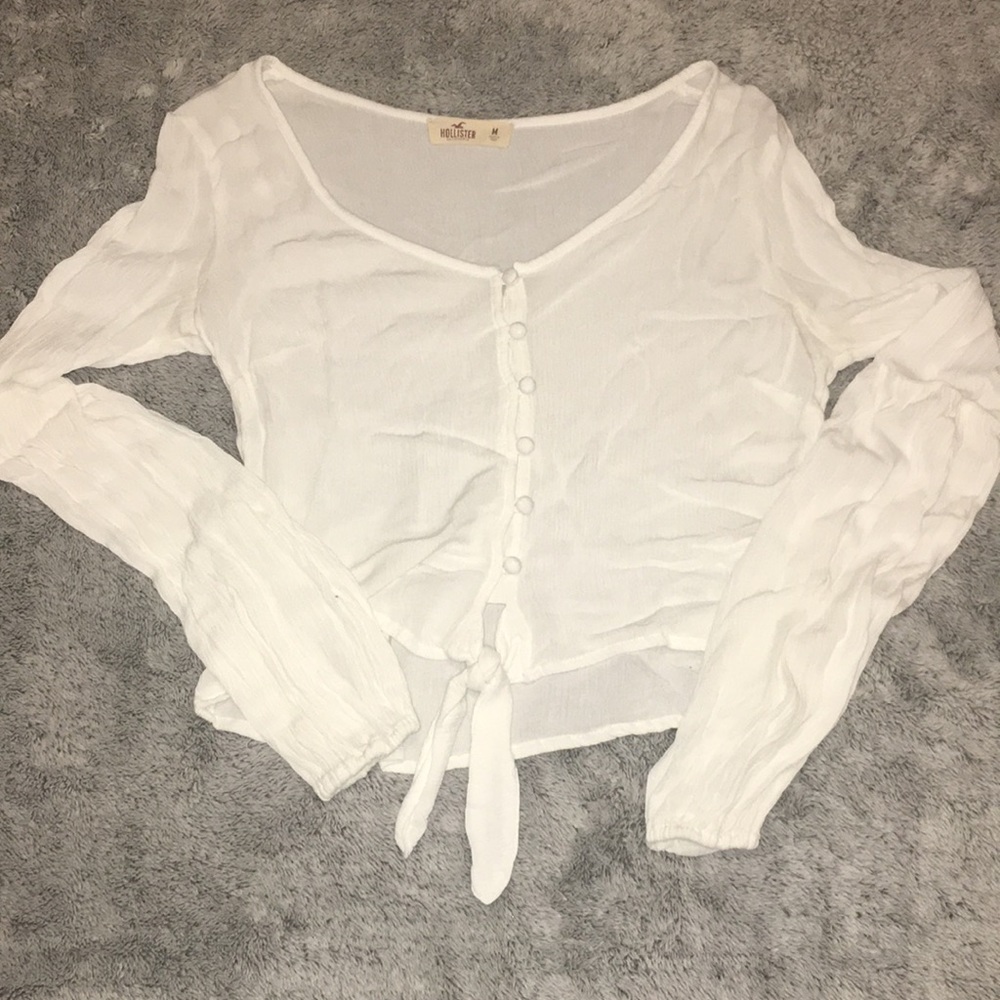 ‼️ SOLD ‼️ Hollister Tie Front Blouse